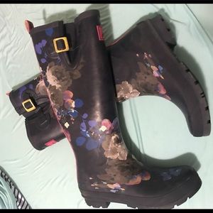 Joules Rain Boots . Size 9.
